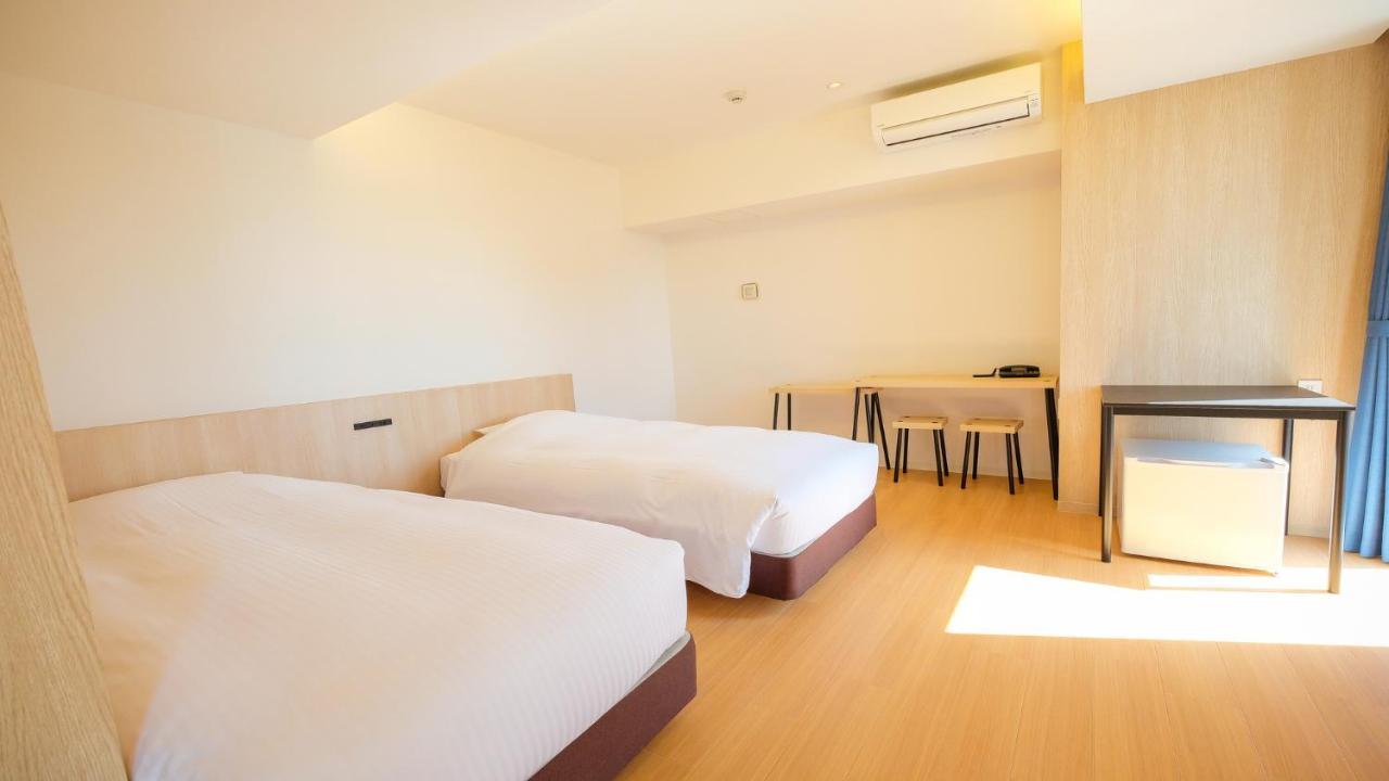 Ele Hotel Kuzuha Хираката Экстерьер фото